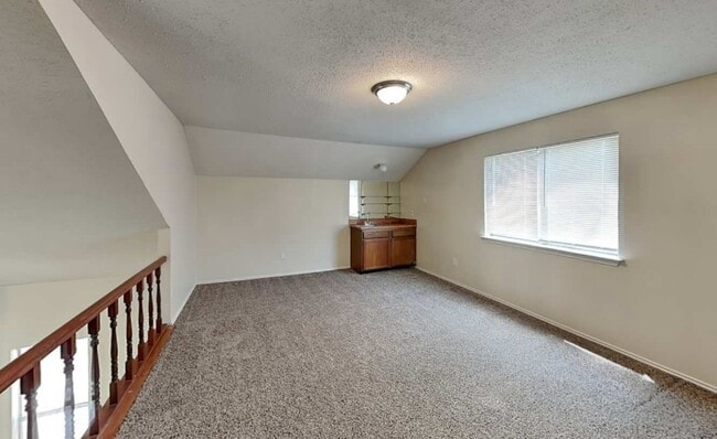 Building Photo - 431 Rialto Way