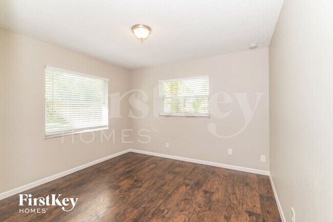 Building Photo - 6328 Toyota Dr