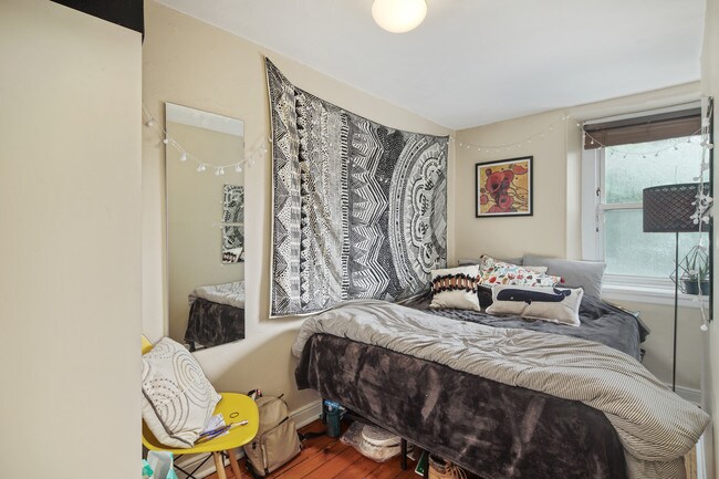 Building Photo - 147 Fountain St