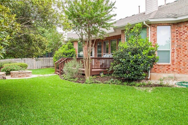 Building Photo - 621 S Lynnwood Trail