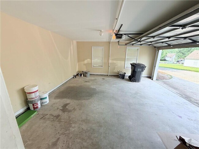 Building Photo - 3816 Landing Terrace