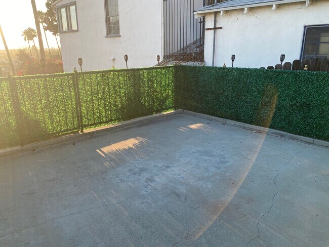 Back deck - 1437 Plumas St