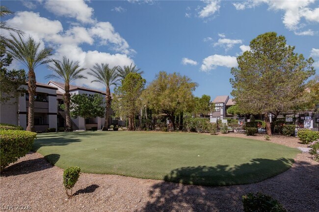 Building Photo - 7255 W Sunset Rd