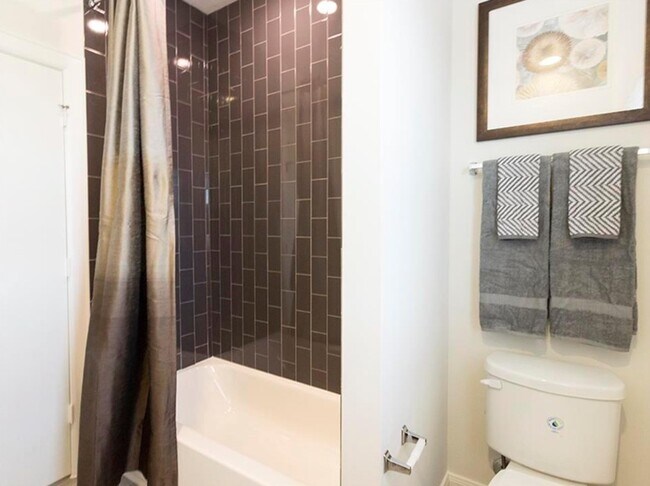 Building Photo - 346 Eado Park Cir