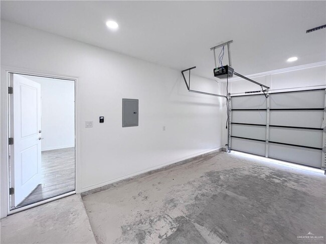 Building Photo - 31 N Veterans Blvd