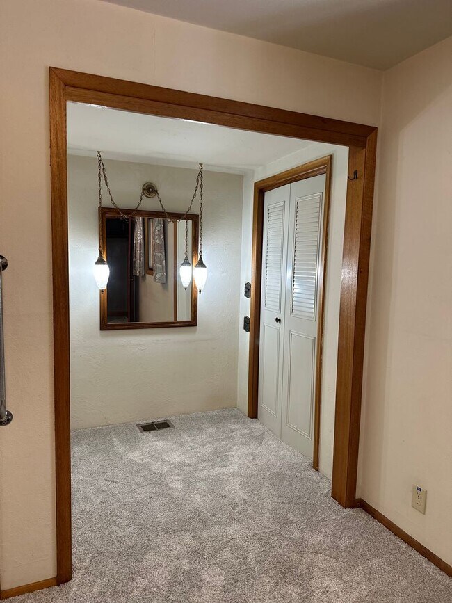 Building Photo - Charming South Bend Home full of Character! RV Parking!