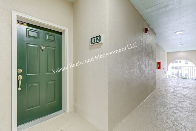Building Photo - 8601 Beach Blvd