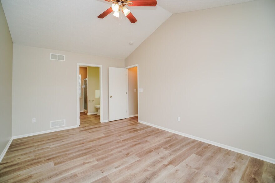 Building Photo - 3444 Trentshire Dr