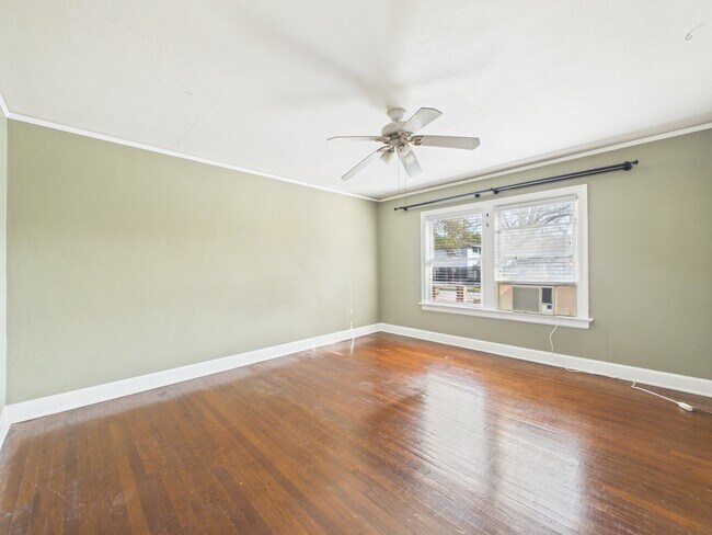 Building Photo - 1920 Richmond Ave.