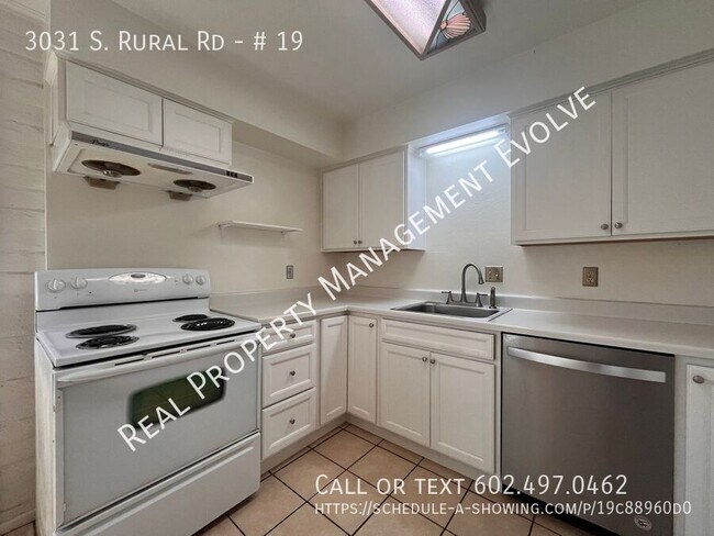 Building Photo - 3031 S Rural Rd