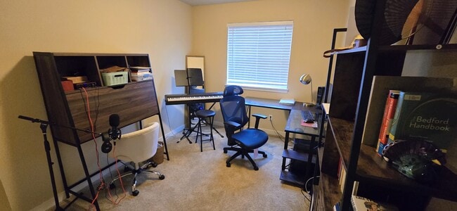 Building Photo - 8532 Willowberry Ave NW