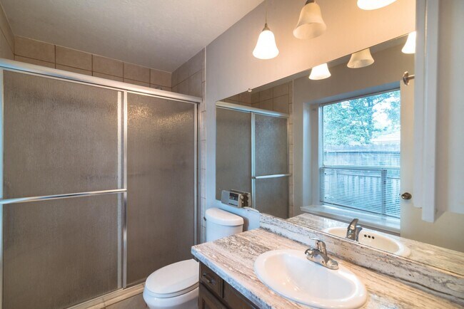 Building Photo - 25535 Wingfield Ln