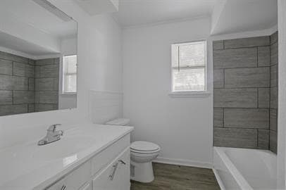 Building Photo - 208 D St