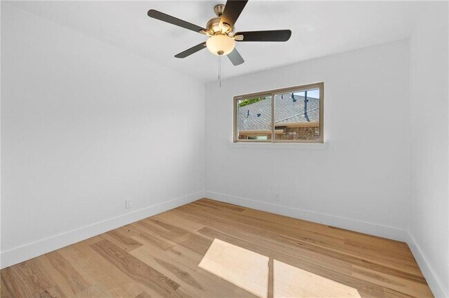 Building Photo - 1004 Cripple Creek Dr