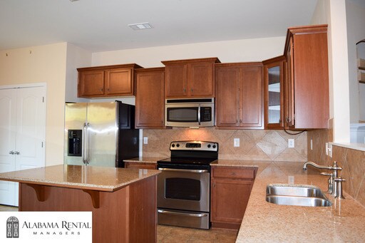 Building Photo - 6720 Southern Trace Cir