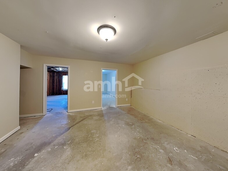 Building Photo - 117 Bainbridge Ct