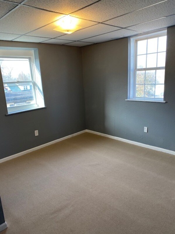 Building Photo - 511 Abend St