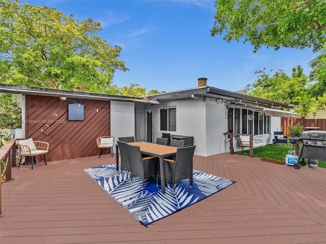 Building Photo - 2454 Nassau Ln