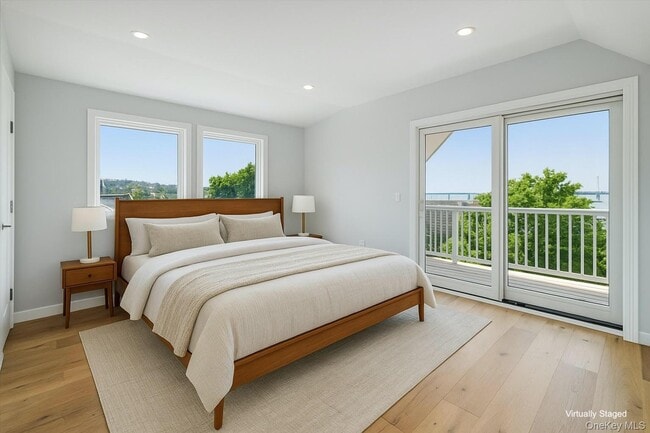 Building Photo - 46 Hudson St