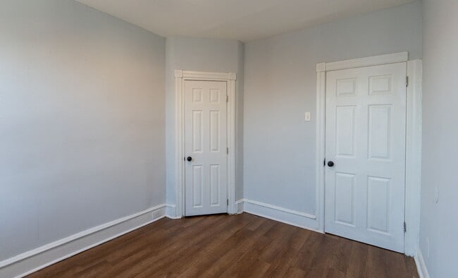 Building Photo - Lovely 2 bedroom