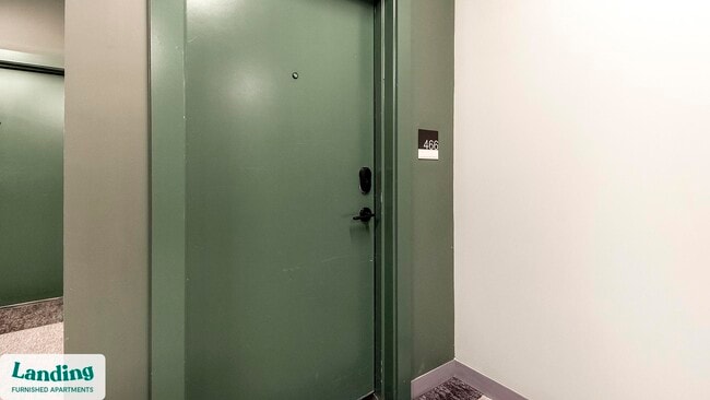 Building Photo - 645 N Front St