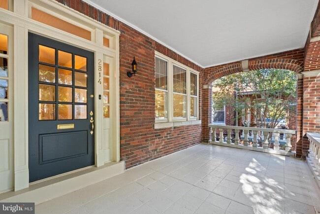 Building Photo - 2814 Bellevue Terrace NW