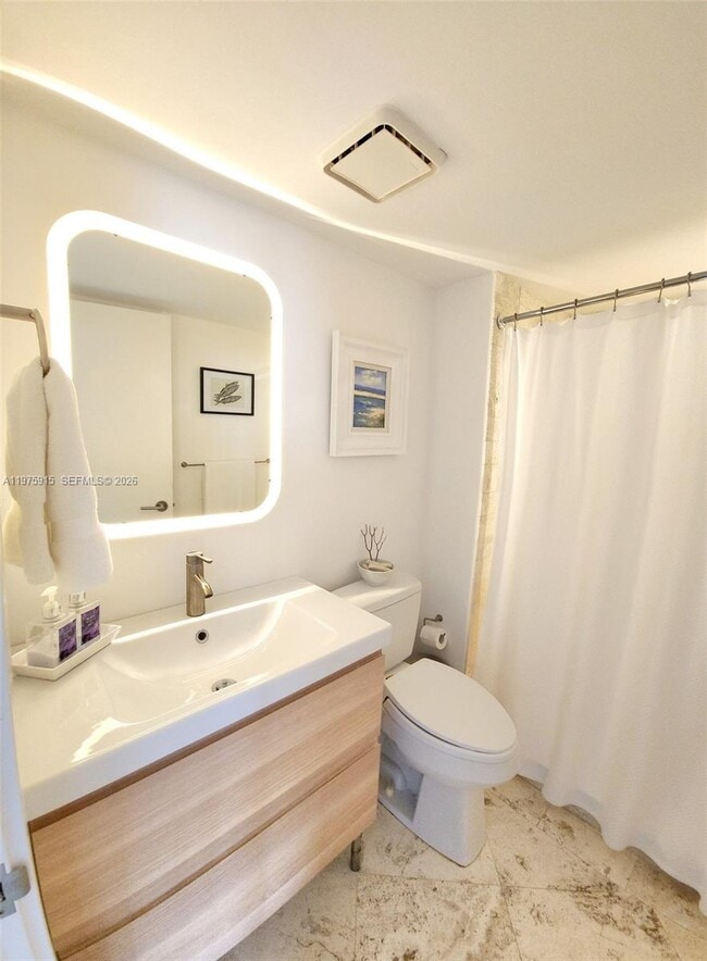 Building Photo - 780 NE 69th St