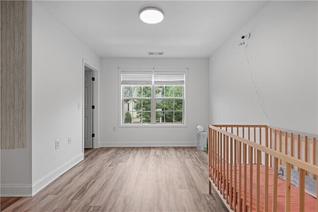 Building Photo - 4940 Parke Brook Dr
