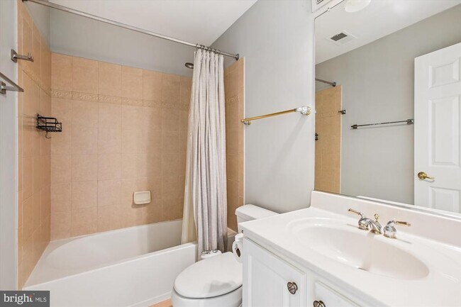 Building Photo - 7141 Huntley Creek Pl