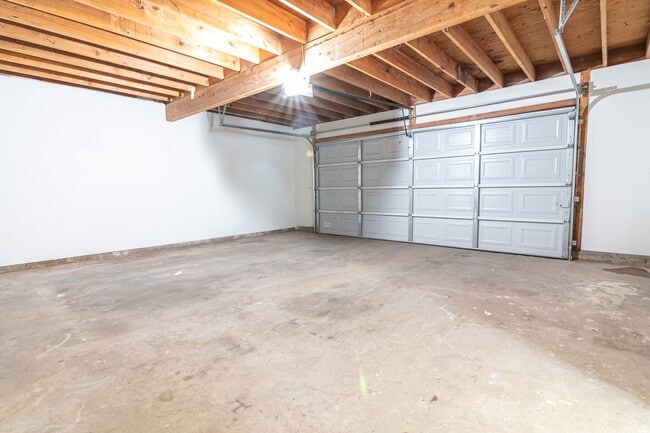 Building Photo - 3600 Monclave Dr