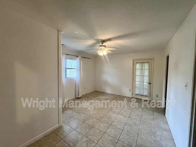Building Photo - 58 Arnoni Dr