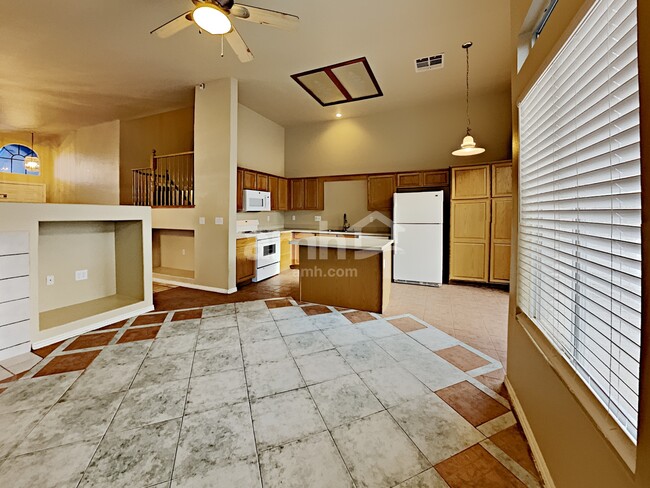 Building Photo - 1008 Leadville Meadows Dr