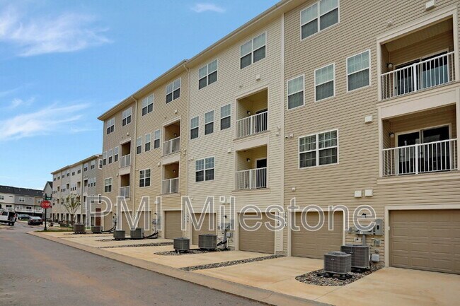Building Photo - 5958 Forum Sq