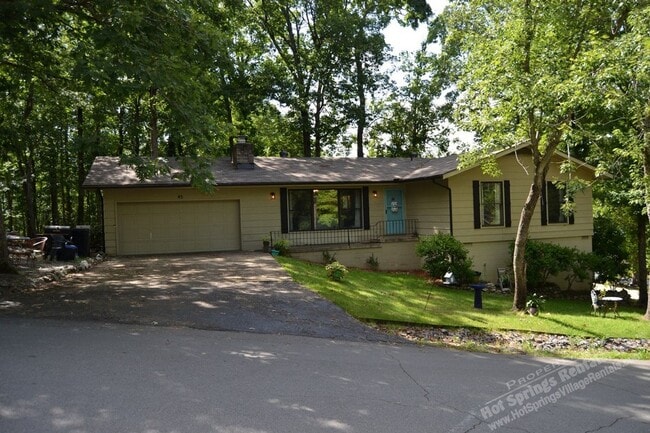Building Photo - Lake DeSoto Area | Home |Unfurnished