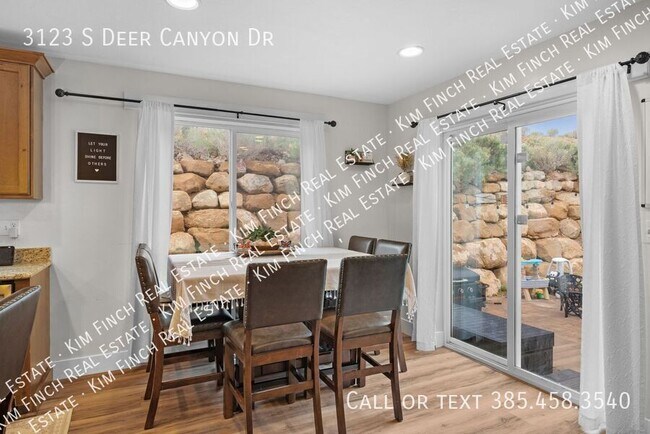 Building Photo - 3123 W Deer Canyon Dr