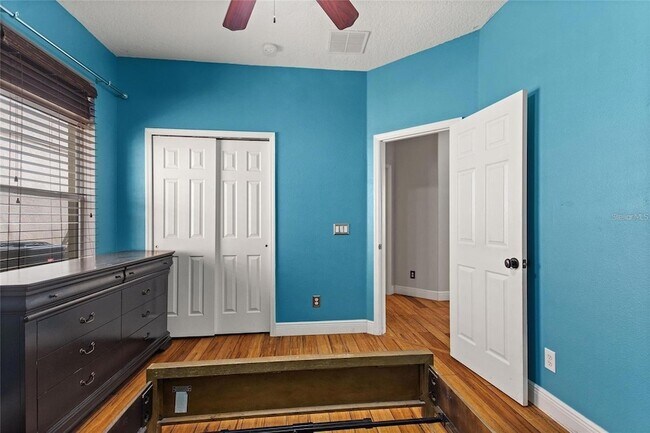 Building Photo - 15031 Huntcliff Park Way