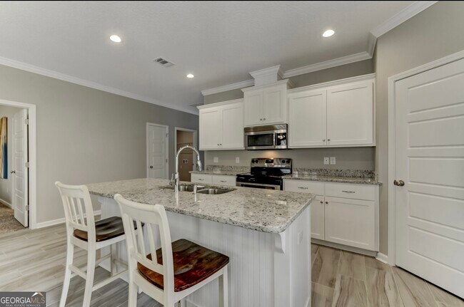 Building Photo - 108 Marshall Ct