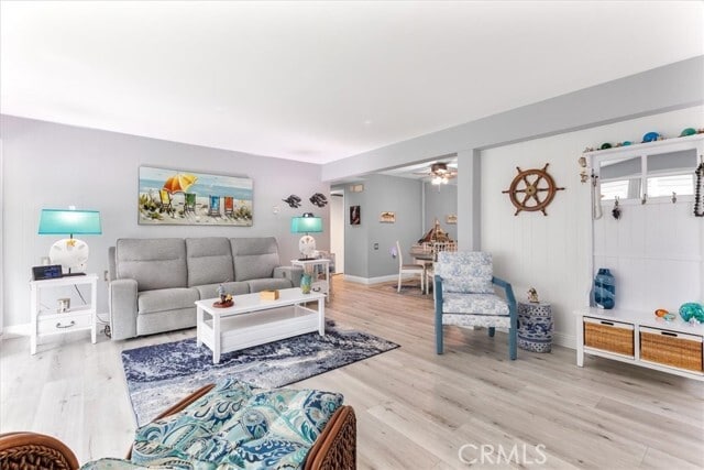 Building Photo - 328 Avenida Carmel