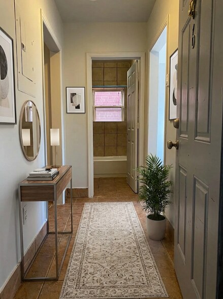 Building Photo - 22 Cadillac St