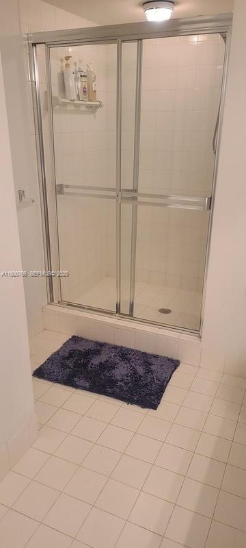 Building Photo - 3600 Yacht Club Dr