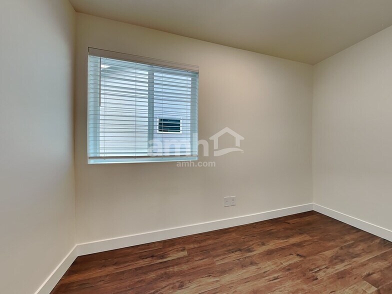 Building Photo - 7727 Verona Loop