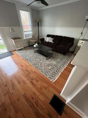 Building Photo - Updated 2-Bed, 2-Bath Home Just West of Downtown Columbus