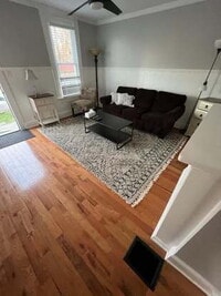 Building Photo - Updated 2-Bed, 2-Bath Home Just West of Downtown Columbus