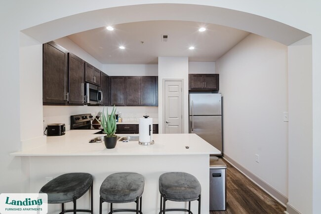 Building Photo - 3031 Eden Ave