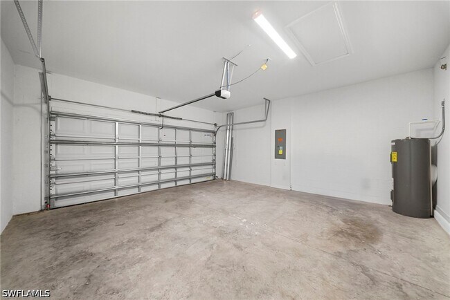Building Photo - 14836 Palamos Cir
