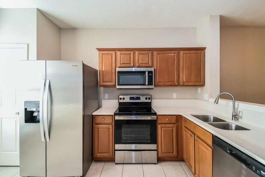 Building Photo - 3587 Lone Tree Ln