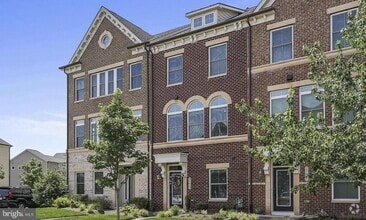 Building Photo - 20649 Duxbury Terrace
