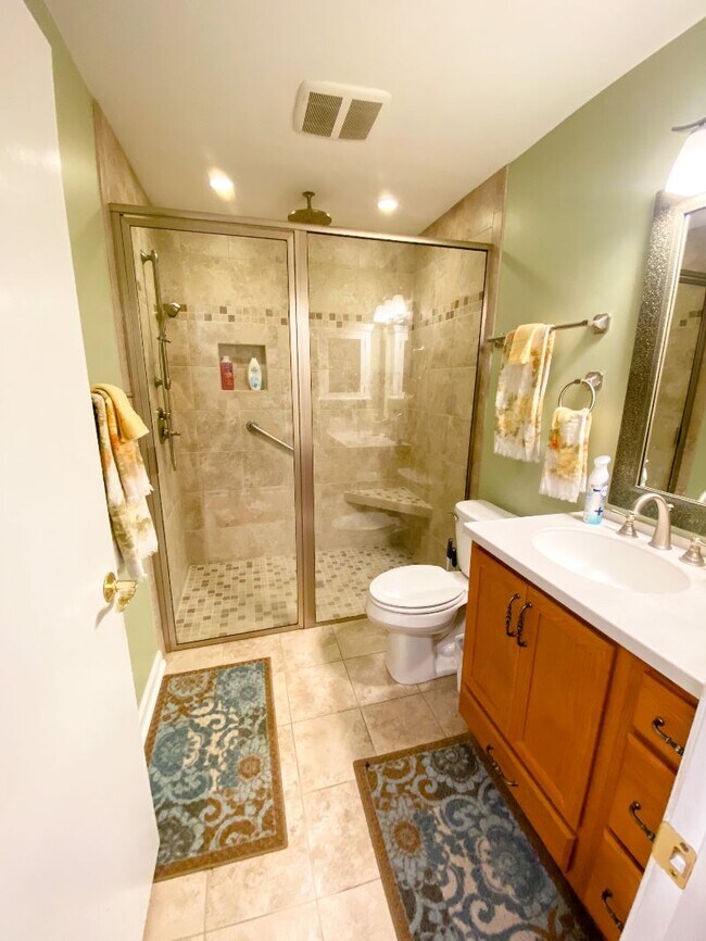 Building Photo - Furnished Studio on Wilmington Island