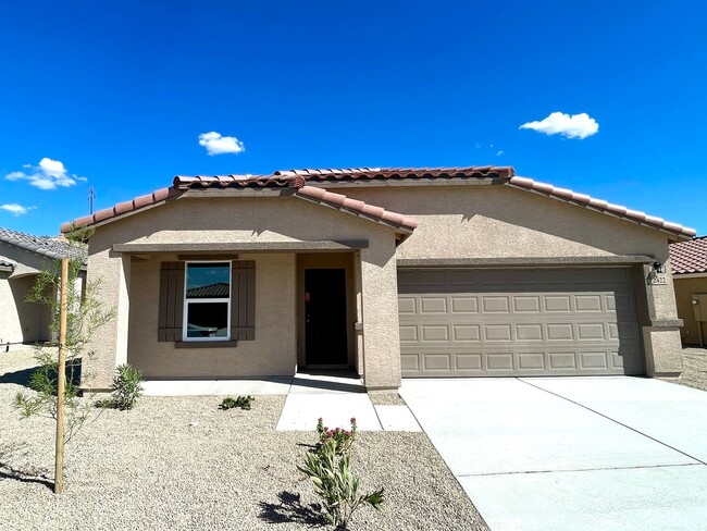 Building Photo - Beautiful New 3 Bedroom Home in the New Ra...