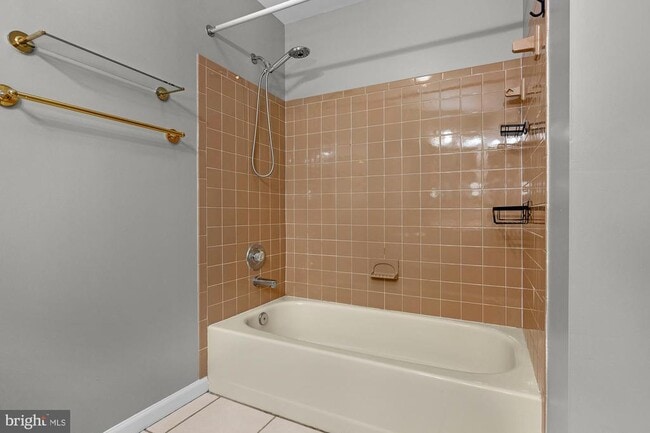 Building Photo - 3034 Pebble Beach Dr